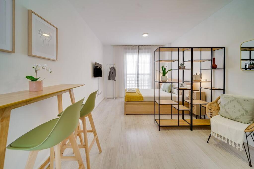 Sophisticated Studio In The Center Of Málaga Kültér fotó